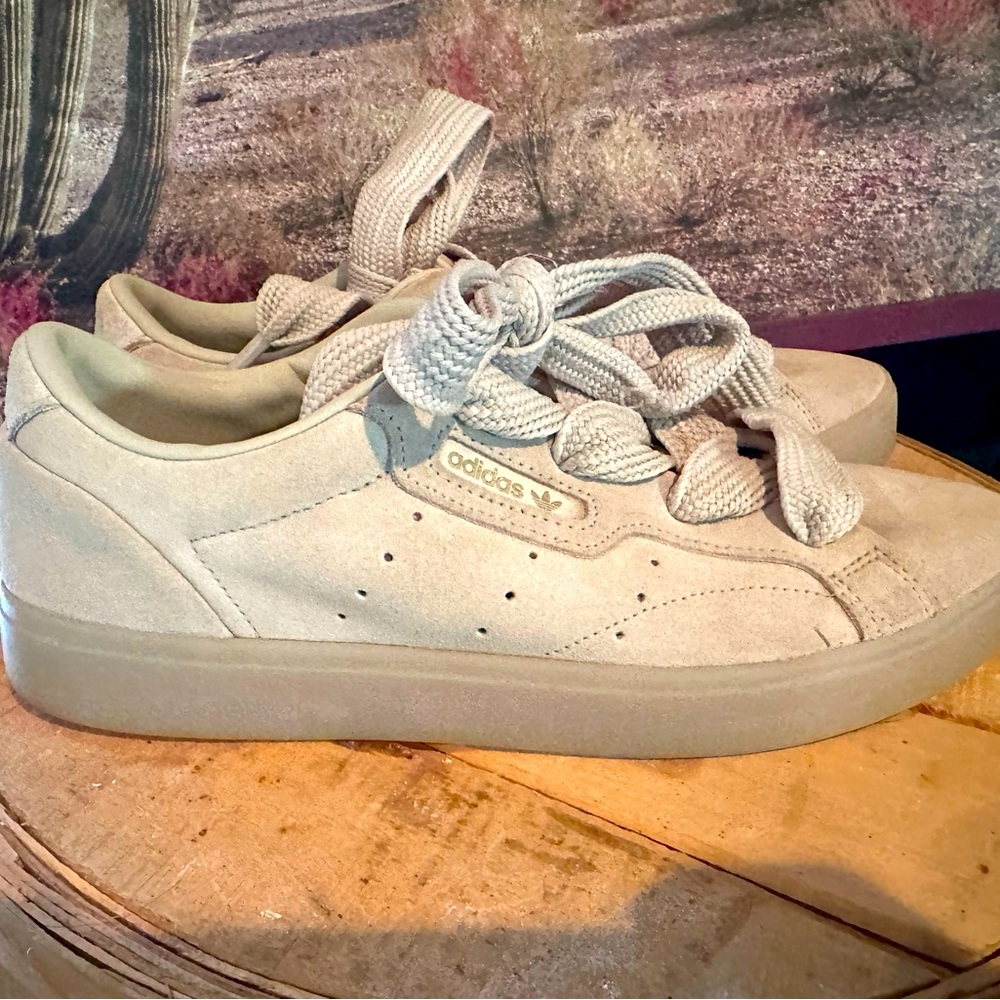 Adidas sleek tan sneakers with fat laces size 9